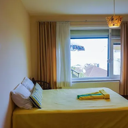 شقة Vintage Retreat In The Heart Of