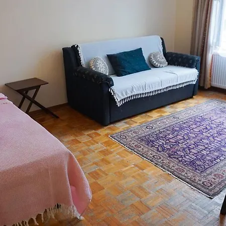 شقة Vintage Retreat In The Heart Of