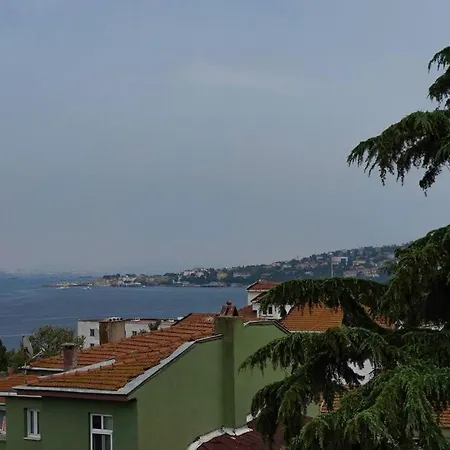 Vintage Retreat In The Heart Of هيبيليادا