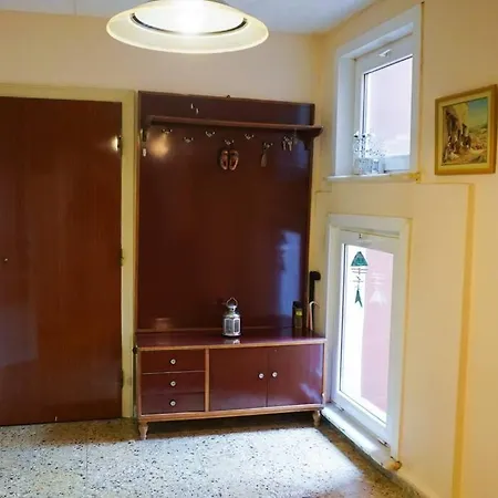 Vintage Retreat In The Heart Of