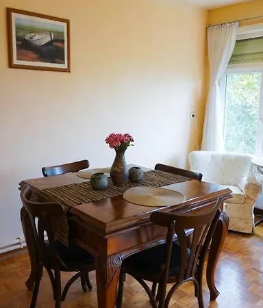 شقة Vintage Retreat In The Heart Of